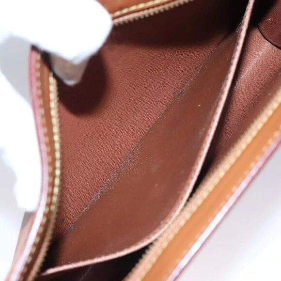 LOUIS VUITTON Epi Pochette Homme Clutch Bag Zipangu Gold - Picture 9 of 16